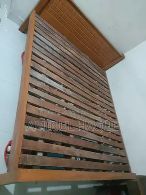 Solid Wood Bed. Mahogany, Akashmoni. Used Furniture. Greenroad, Dhanmondi