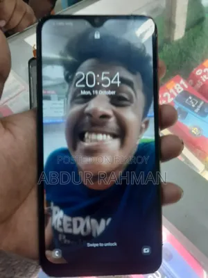 Samsung Galaxy A30 64 GB Red