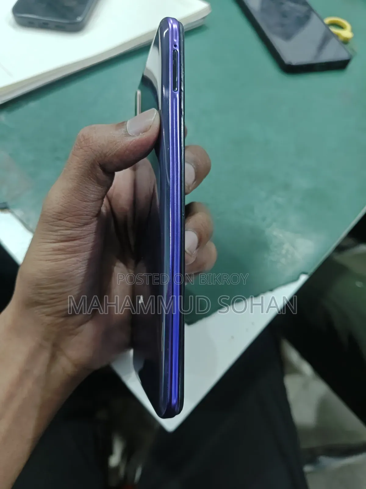 Vivo Y19 128 GB Purple