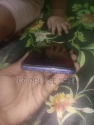 Vivo Y21 64 GB Blue