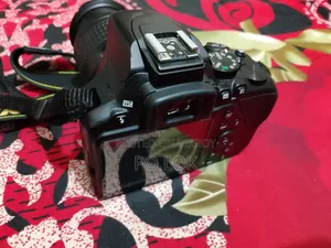 নিকন ডি৩৫০০ নতুন কন্ডিশন ক্যামেরা