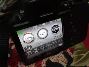 নিকন ডি৩৫০০ নতুন কন্ডিশন ক্যামেরা