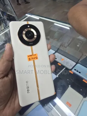 রিয়েলমি ১১ প্রো ২৫৬ জিবি গোল্ড
