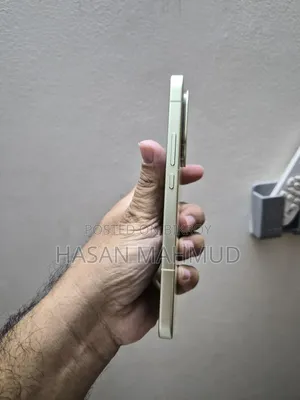 নতুন আইকিউওও ১৫ ২৫৬ জিবি গ্রিন
