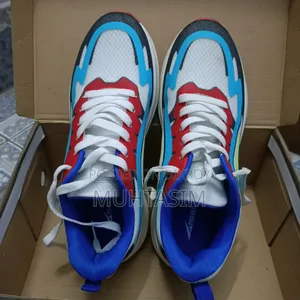 Sneakers Shoes With Box