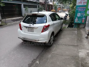 টয়োটা ভিটজ ২০১২ পার্ল