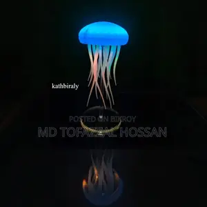 জেলি ফিশ টেবল লাইট