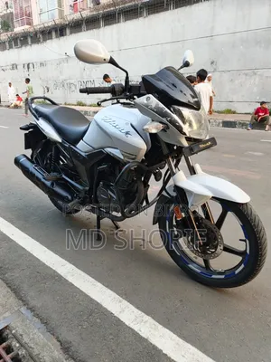 হিরো হাংক ২০১৯ সাদা