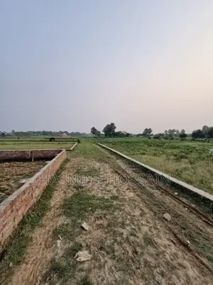 স্বল্পমূল্যে জরুরী ভিত্তিতে কিছু প্লট বিক্রি করা হবে