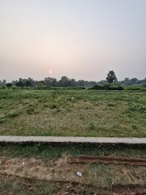 স্বল্পমূল্যে জরুরী ভিত্তিতে কিছু প্লট বিক্রি করা হবে