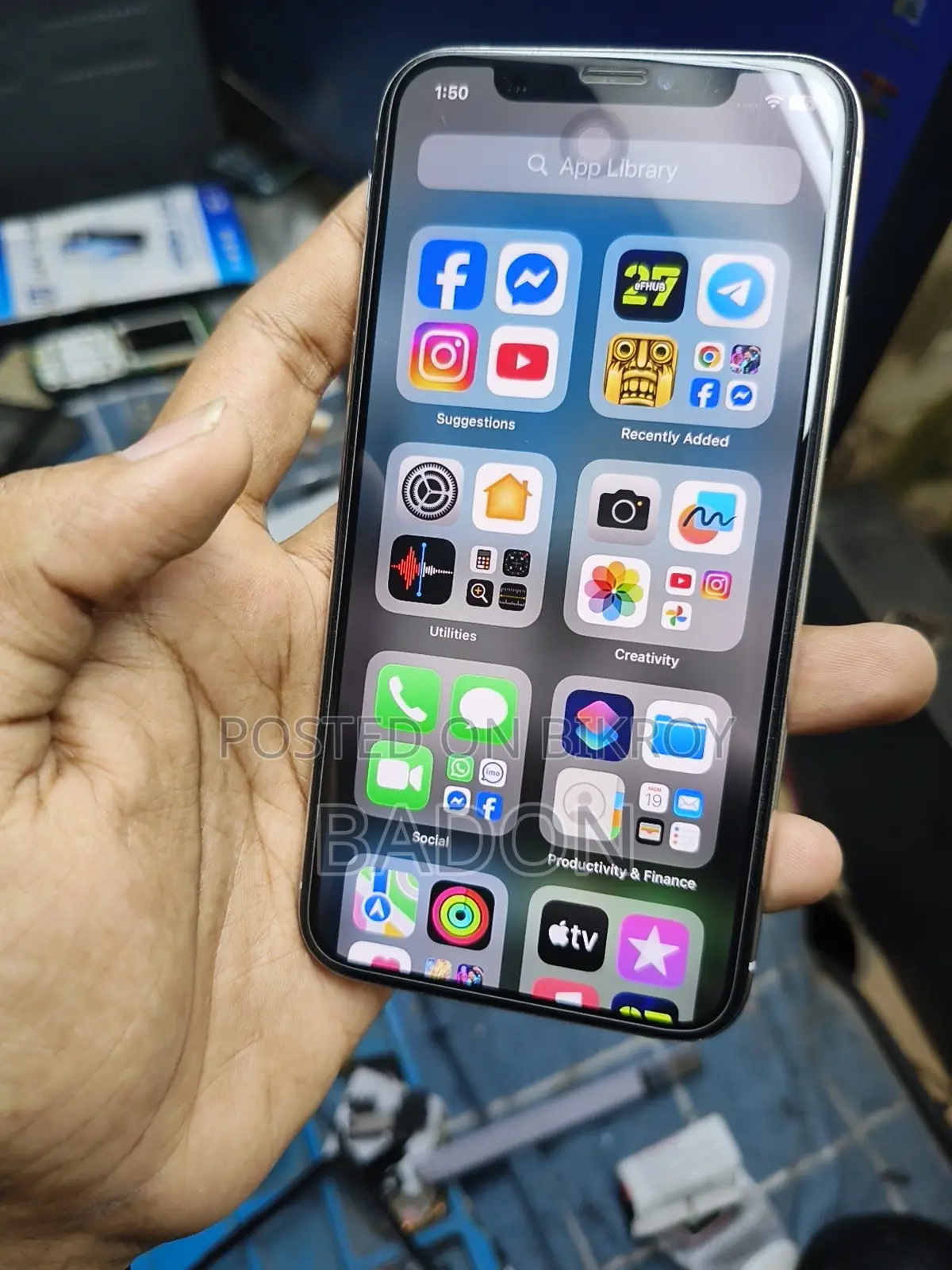 অ্যাপল আইফোন এক্স ৬৪ জিবি হোয়াইট