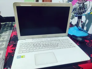 Laptop Asus X555LD 2GB Intel Core i5 HDD+SSD 256GB