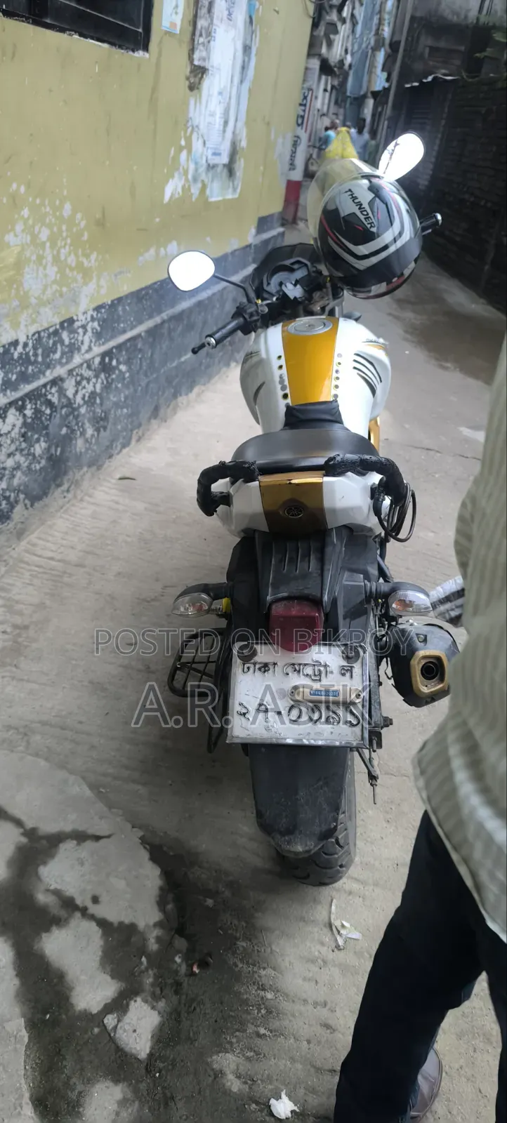 যামাহা এফজেড ২০১৪ সাদা