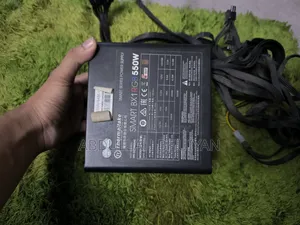 থার্মালটেক পাওয়ার সাপ্লাই-এসপিআর- ৫৫০ডব্লিউ আরজিবি ৮০ প্লাস ব্রোঞ্জ