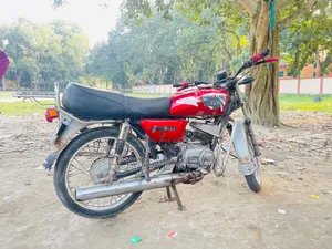 New Yamaha 2002 Red