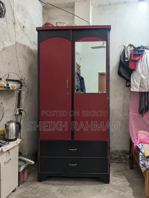 Cabinet Almirah. Fresh No Broken Any Space