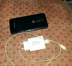 OnePlus 6T 128 GB Black