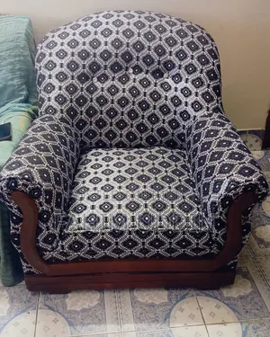 সোফা ৩+১+১