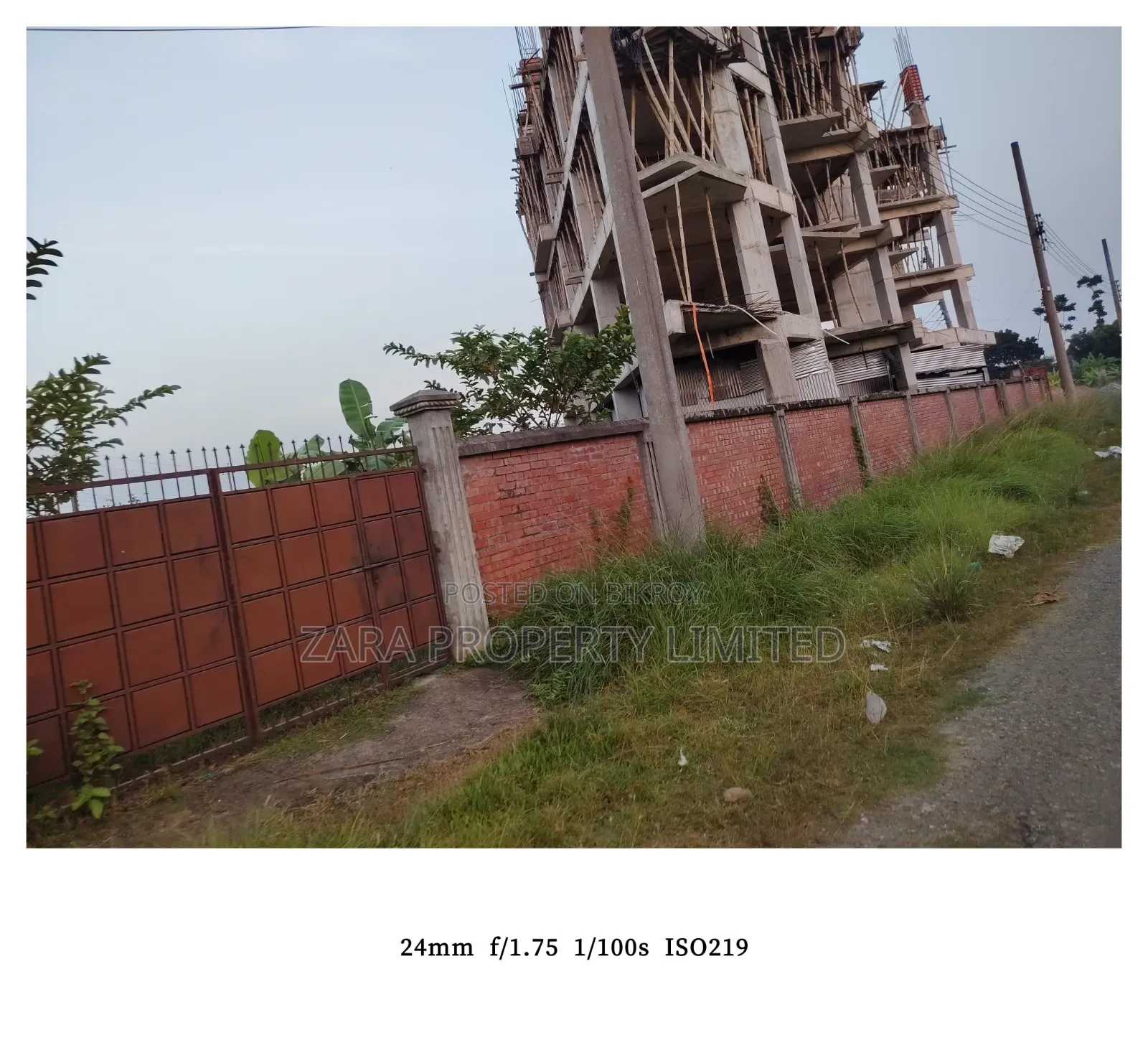 3 Katha Plot in Sector 28 on a Low Budget
