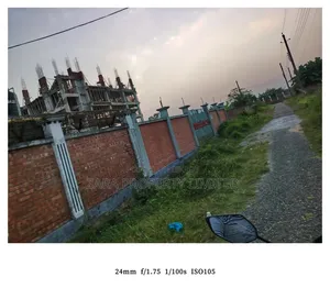 Corner 3 Katha in Sector 15