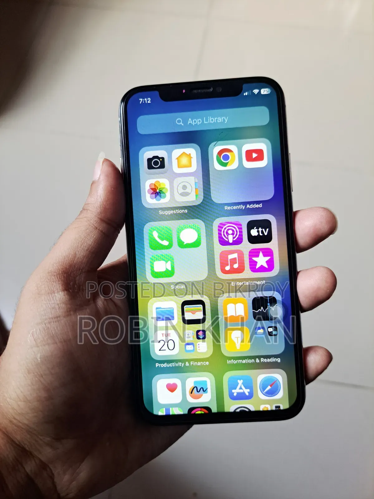 অ্যাপল আইফোন এক্স ২৫৬ জিবি হোয়াইট