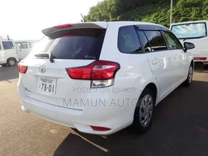Toyota Corolla Fielder 1.5 Petrol AWD 2021 White