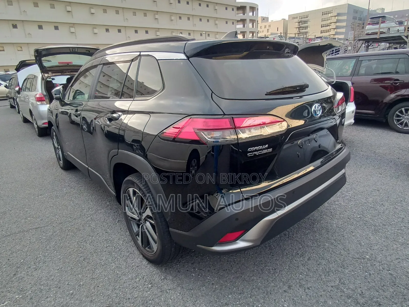 Toyota Corolla Cross 1.8 Hybrid AWD 2021 Black