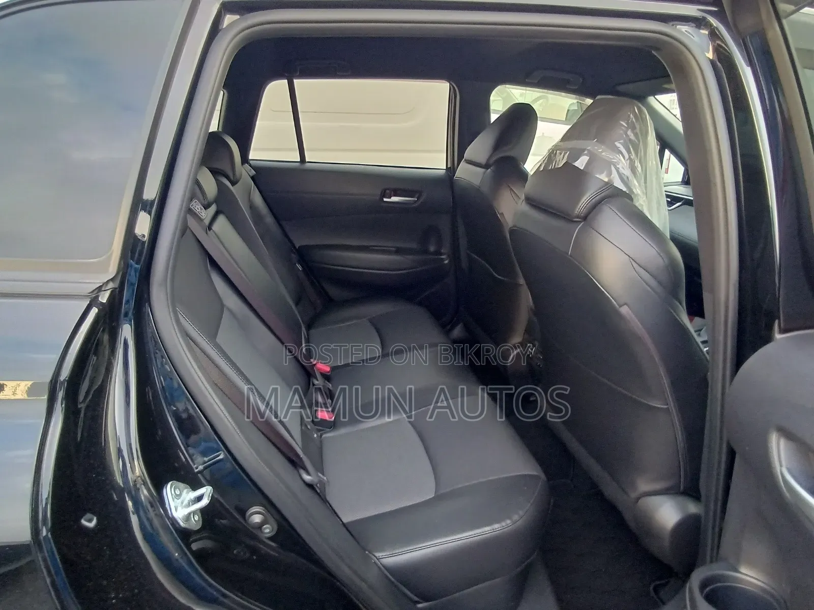 Toyota Corolla Cross 1.8 Hybrid AWD 2021 Black