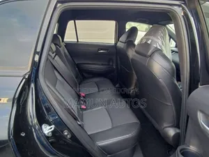 Toyota Corolla Cross 1.8 Hybrid AWD 2021 Black