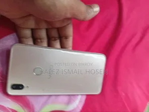 Vivo Y17 64 GB Gold