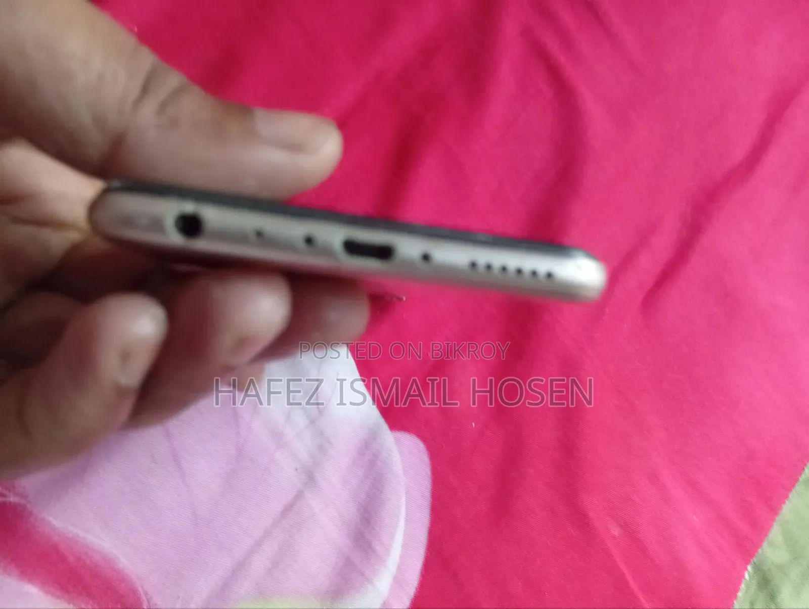 Vivo Y17 64 GB Gold