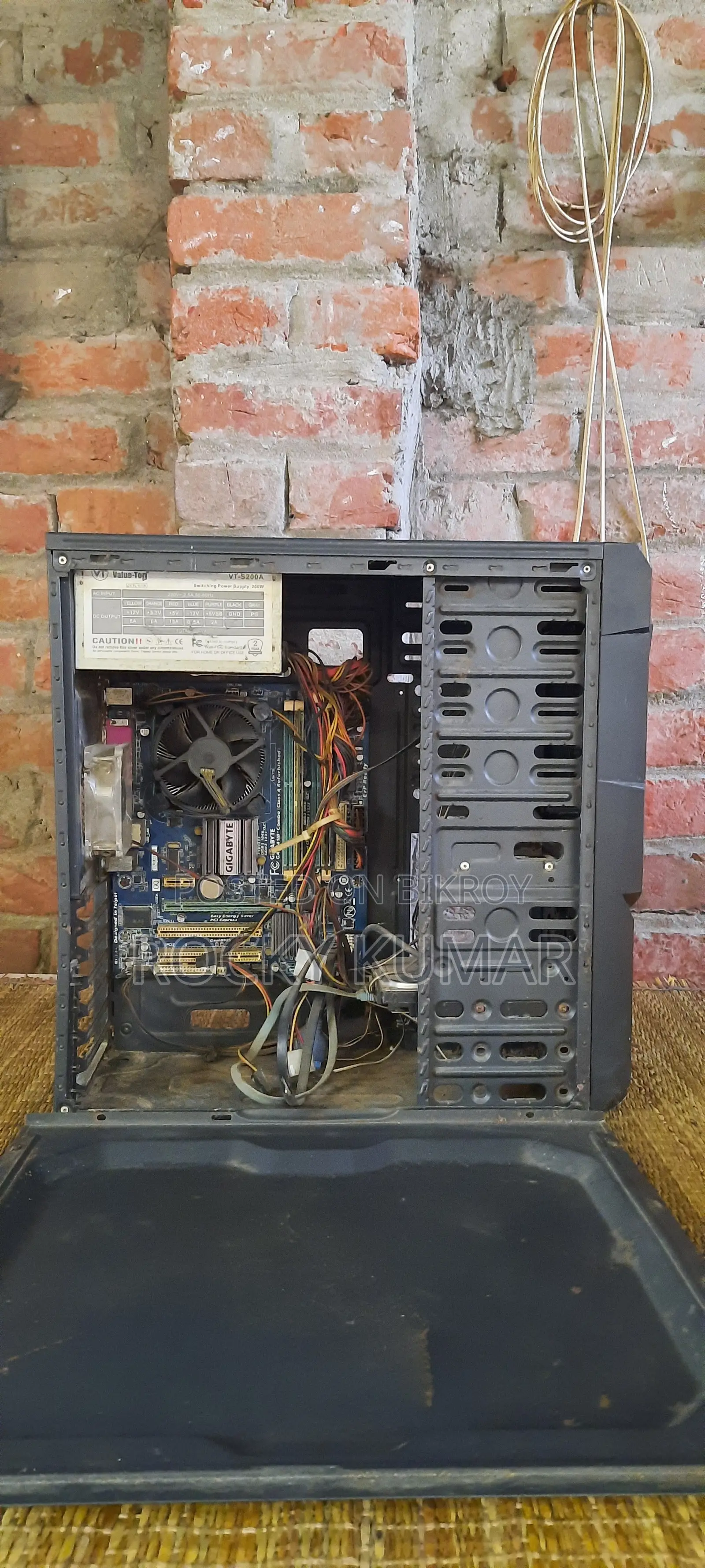 Desktop Computer Gigabyte 1TB HDD 1TB