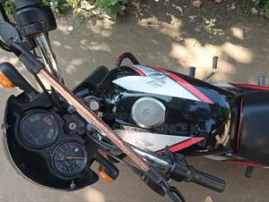 বাজাজ সিটি ১০০ ২০১৬ কালো