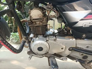 বাজাজ সিটি ১০০ ২০১৬ কালো