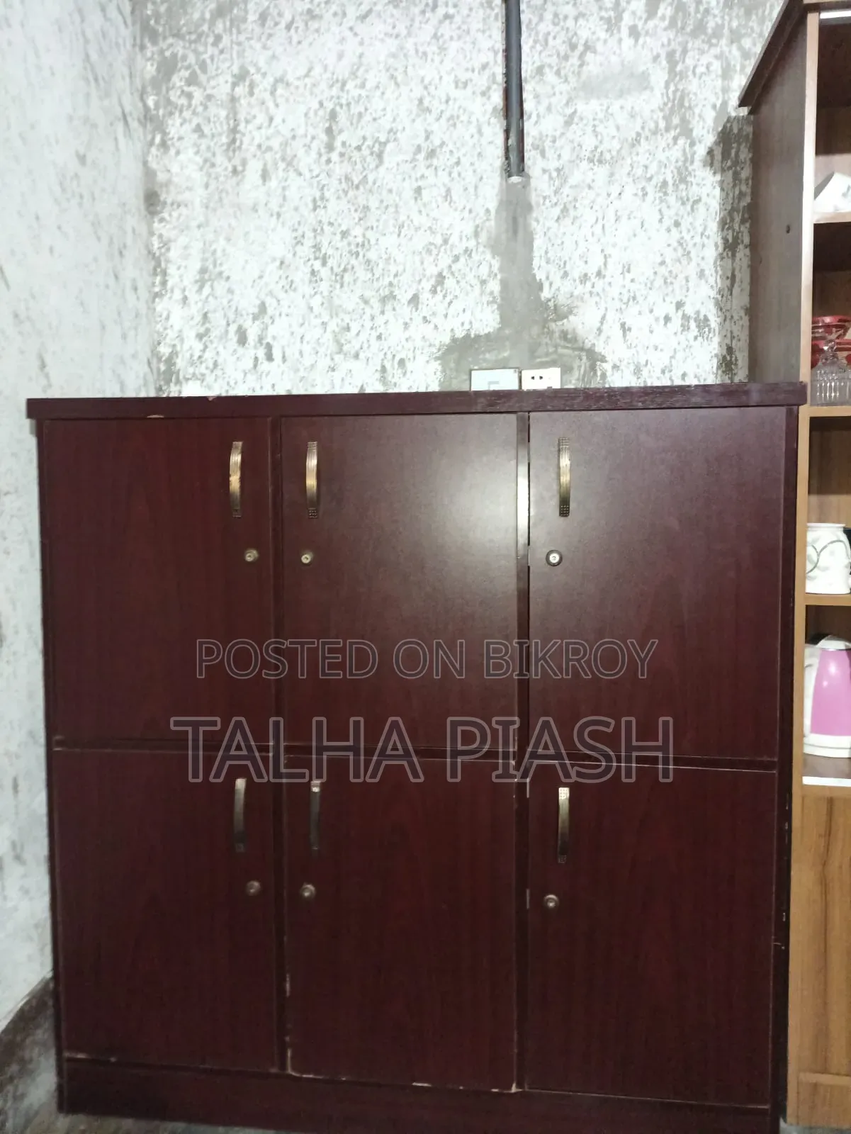 6-Door Cabinet Locker