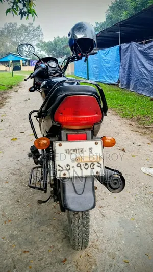 ওয়ালটন ক্রুজ ২০১৬ কালো