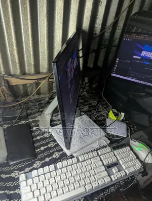 Desktop Computer MSI model 16GB AMD Ryzen 7 SSD 500GB