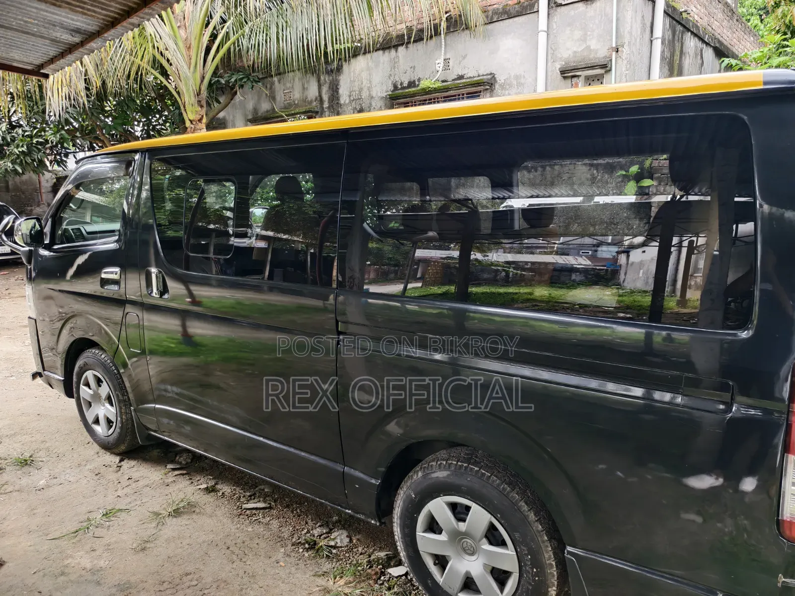 Toyota Noah 2020 Black