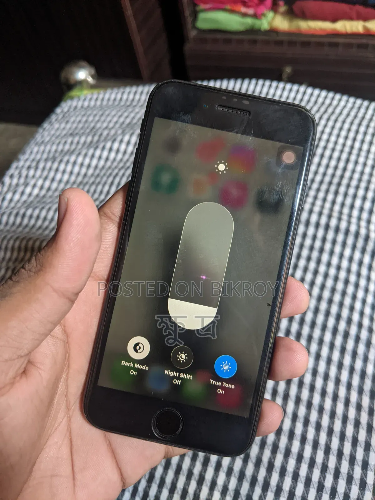 নতুন অ্যাপল আইফোন এসই ৬৪ জিবি ব্ল্যাক