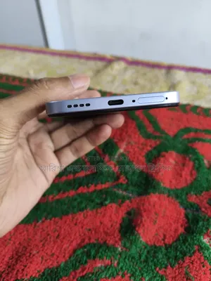 রিয়েলমি সি৮৫ ৫জি ১২৮ জিবি হোয়াইট