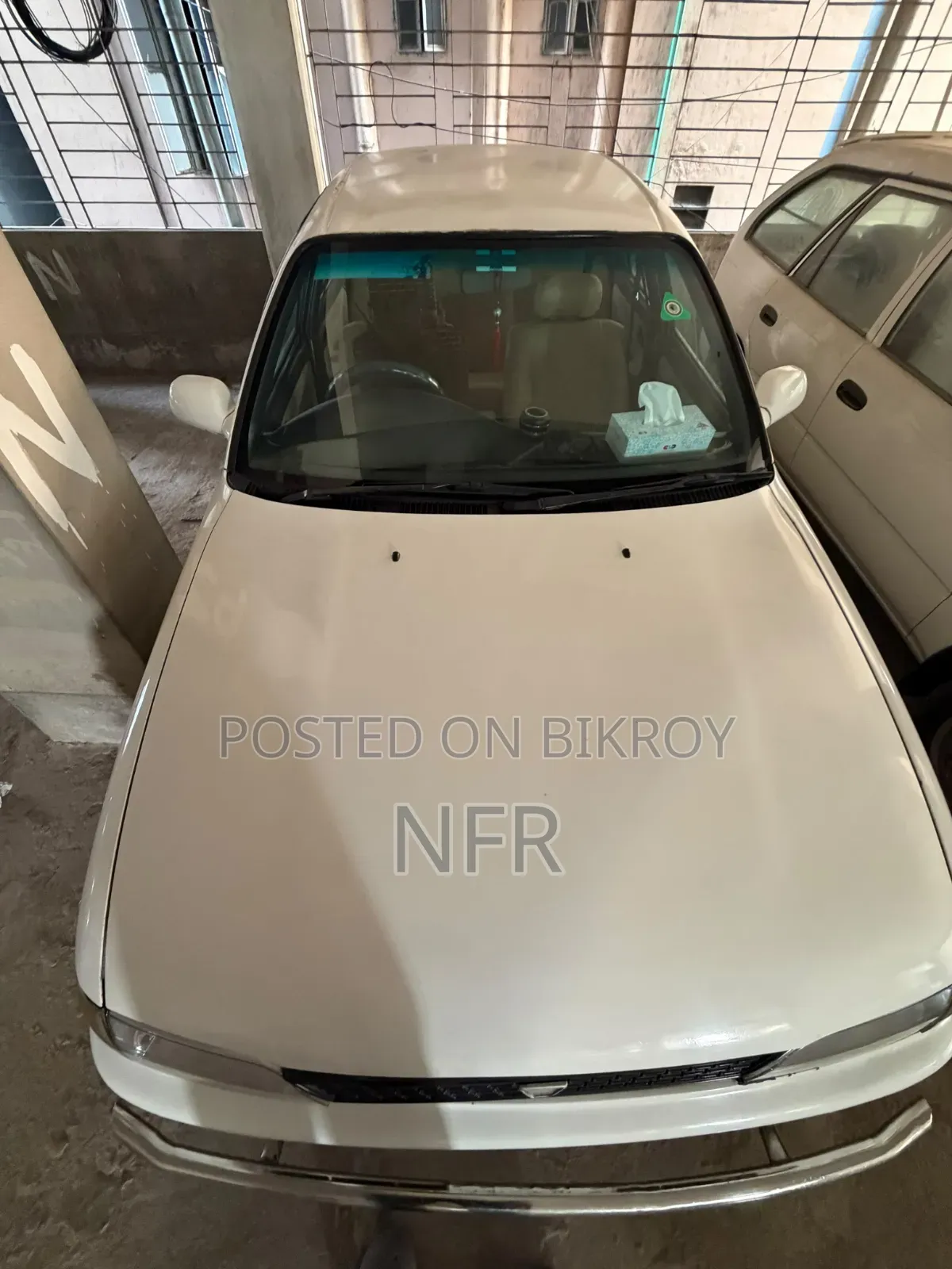 Toyota Corolla Sedan 1992 White