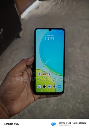 Vivo Y04 128 GB Blue