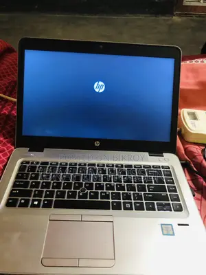 Laptop HP EliteBook 840 G8 4GB Intel Core i5 SSD 256GB