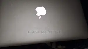 Laptop Apple MacBook Pro 2015 16GB Intel Core i5 SSD 500GB