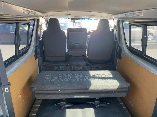 Toyota HiAce 2022 Silver