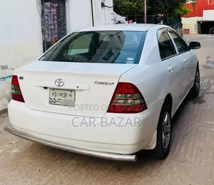 Toyota Corolla Sedan Automatic 2004 White