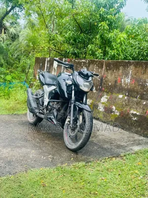 TVS Apache 160 4V 2019 Black