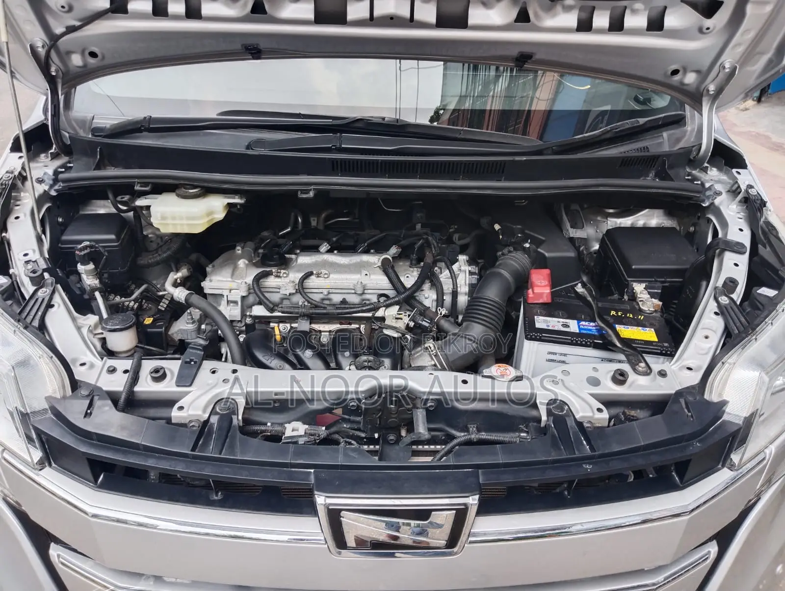 Toyota Noah 2.0 FWD (8 Seater) 2021 Silver