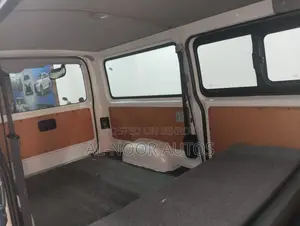 Toyota HiAce 2021 White