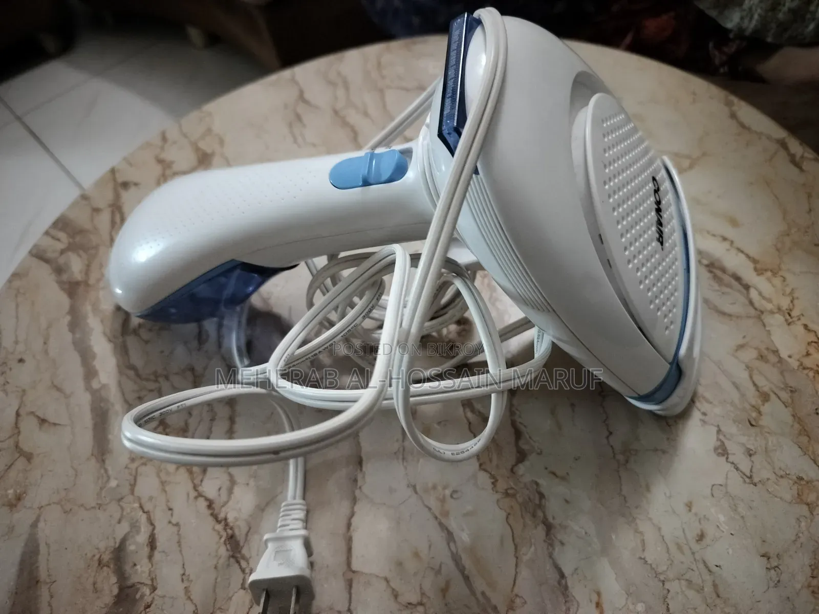 Conair Handheld Fabric Steamer